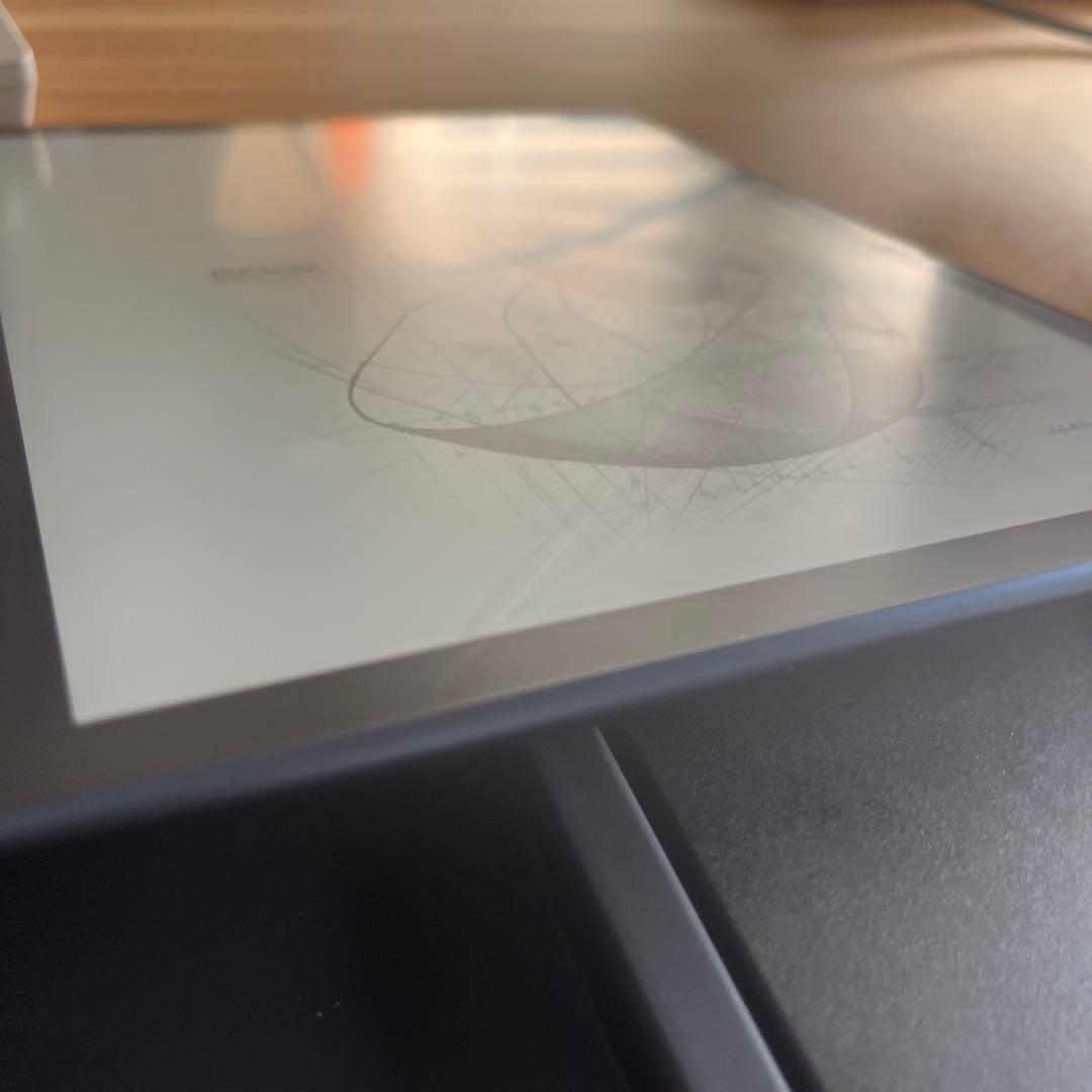 ジャンク品　BOOX Note Air 画面にひびあり