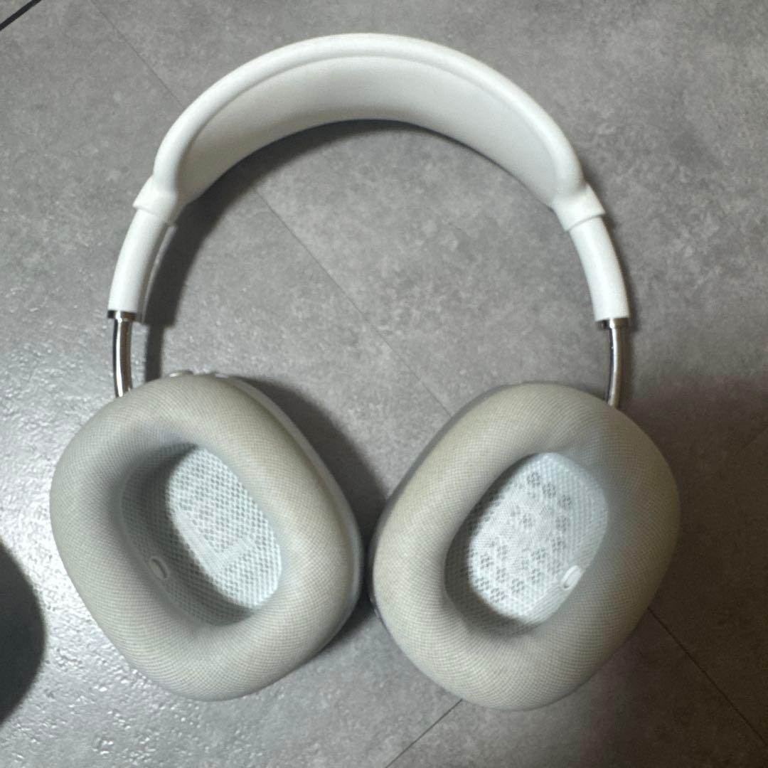 AirPods Max シルバー