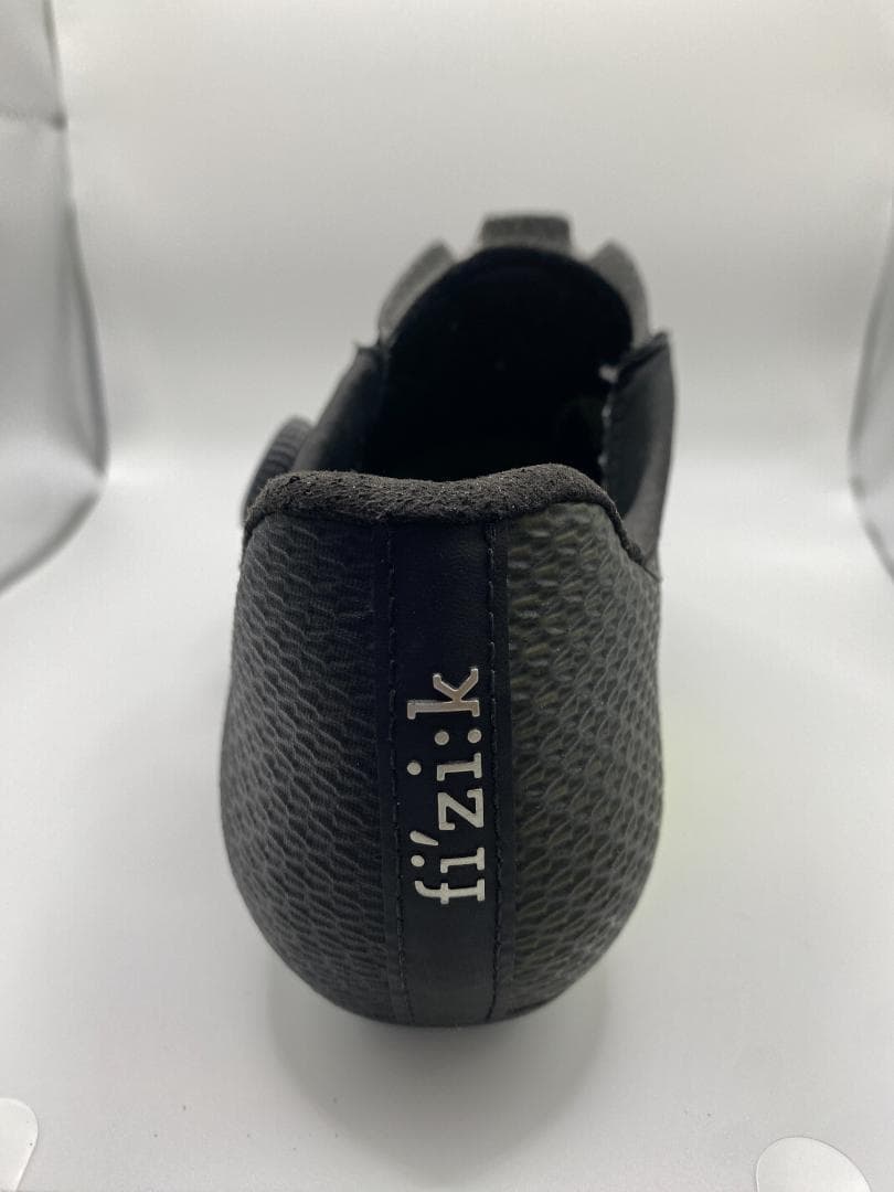 【美品】半額！fi'zi:k VENTOシューズ EU41.5(26.5cm)