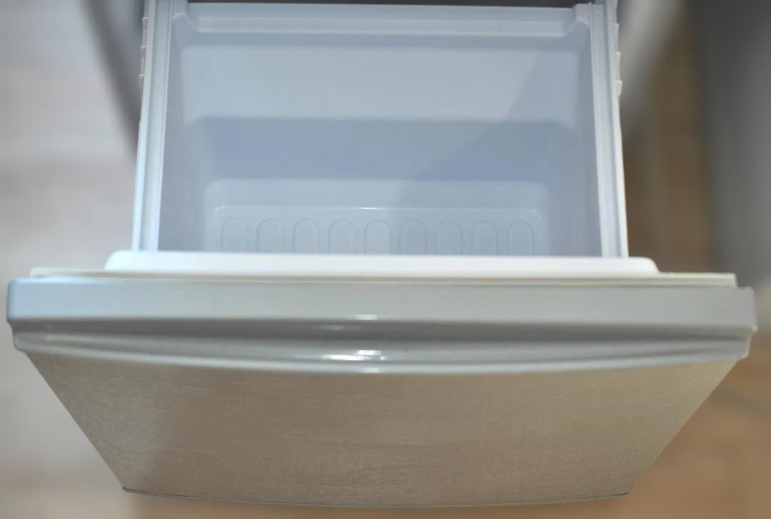 SHARP ノンフロン冷凍冷蔵庫 2016年製 137L TA2020