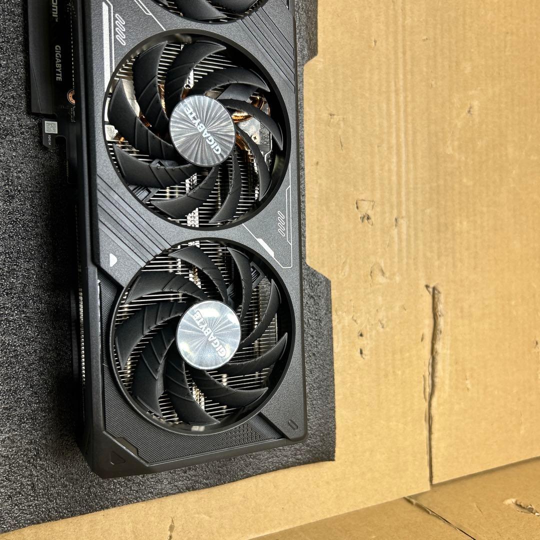 グラフィックボード・グラボ・ビデオカード GIGABYTE Geforce RTX5070 GDDR7 12GB