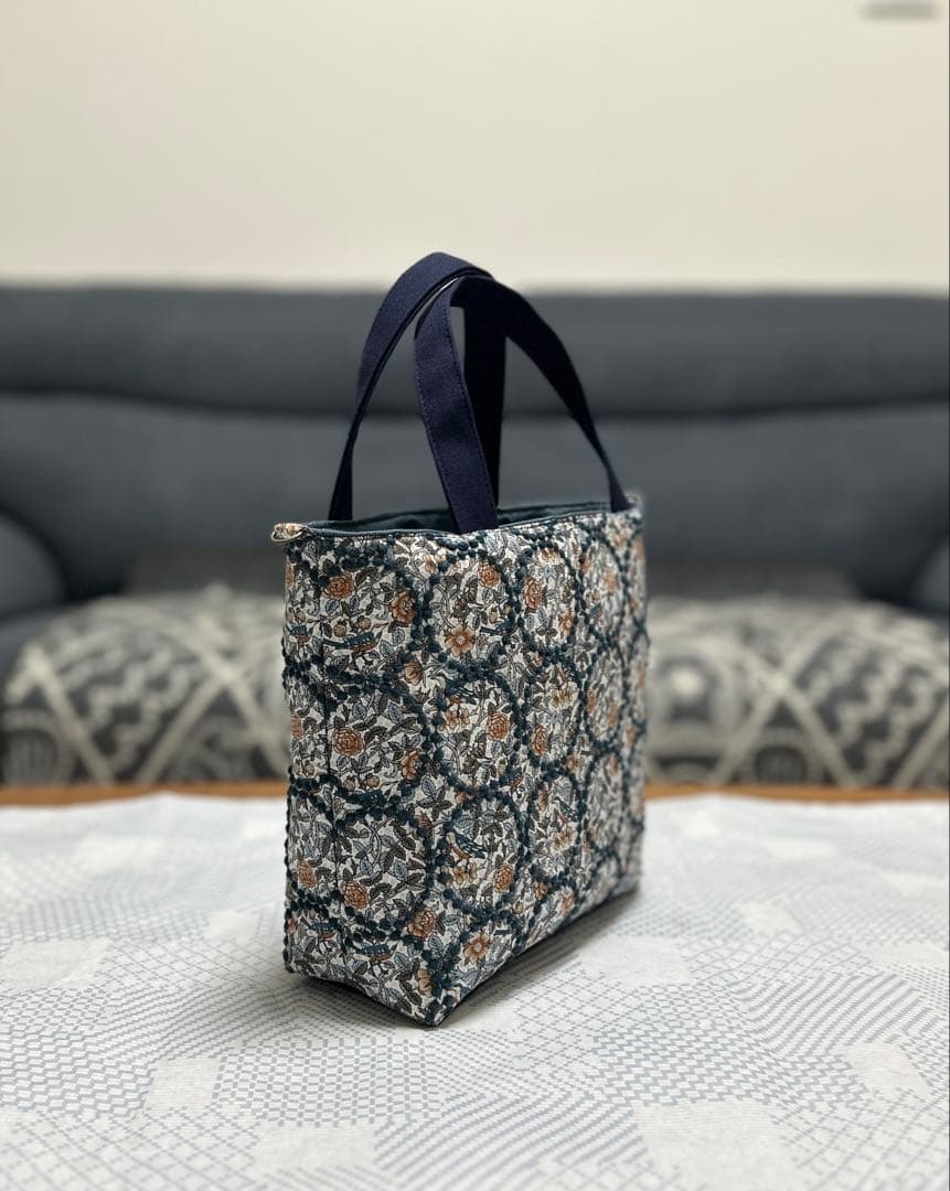 フック 様 strawberryThief