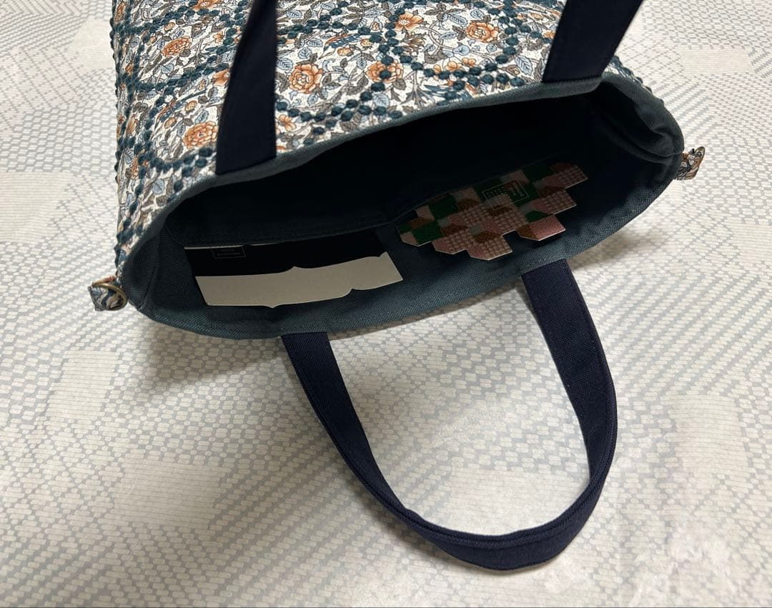 フック 様 strawberryThief