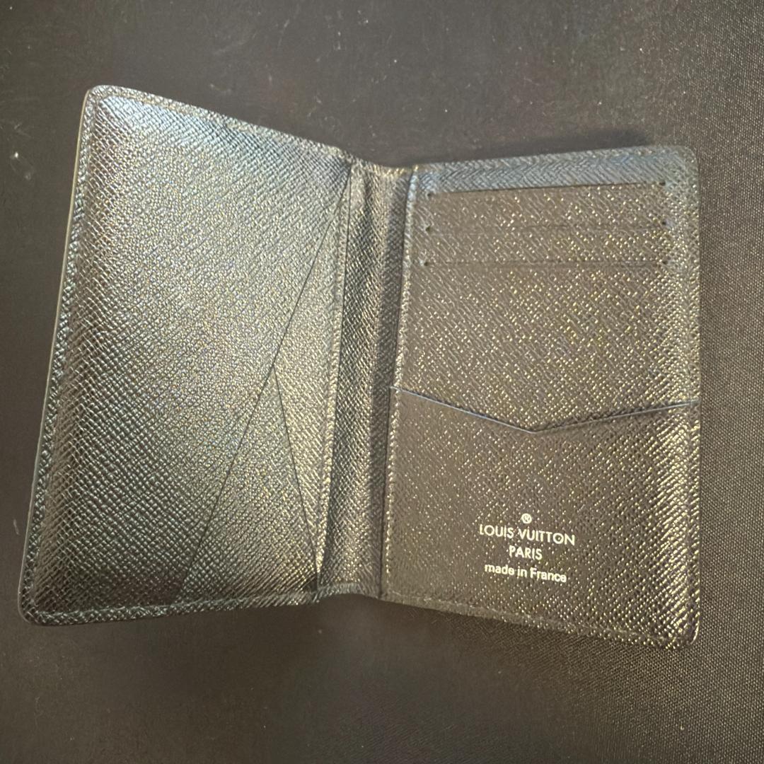 【即納美品】Louis Vuitton ダミエグラフィット 名刺入れ