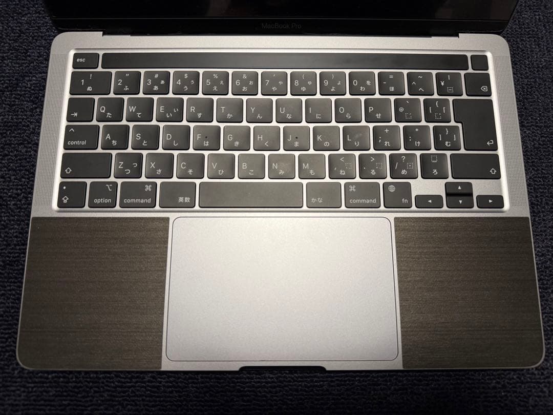 MacBook Pro 13.3インチ M1 8GB 箱・純正充電器付