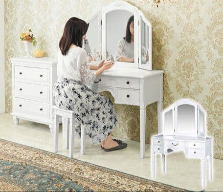 要問い合せ♥️フランス風な真白ドレッサー♥️お洒落　白家具　ドレッサー　鏡台　机