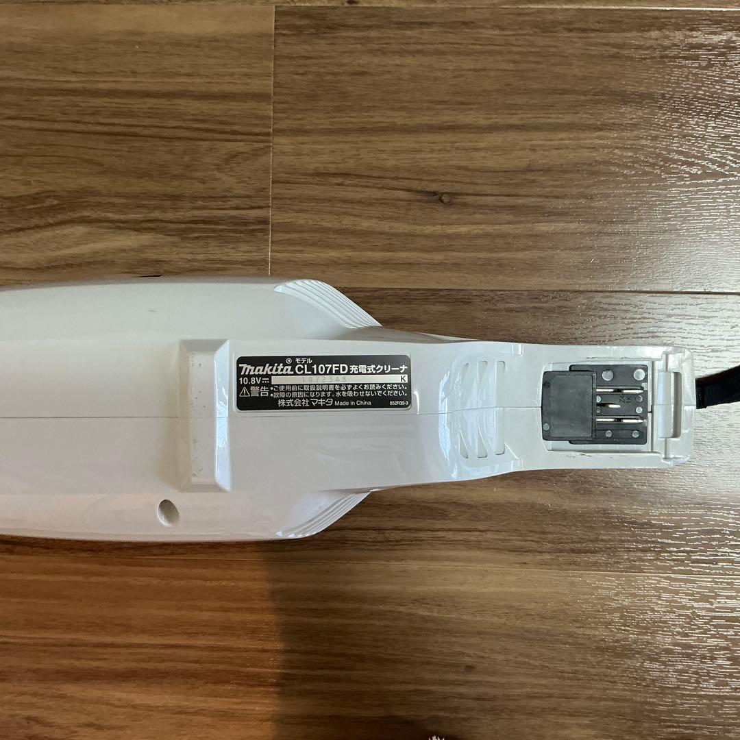 Makita CL107FDSHW スティッククリーナー本体　紙パック式