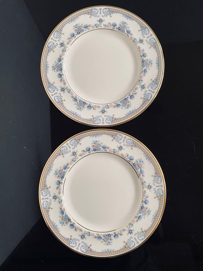 新品◆ロイヤルドルトン ハイランドバレー 英国製 大皿 中皿 小皿 各2客セット