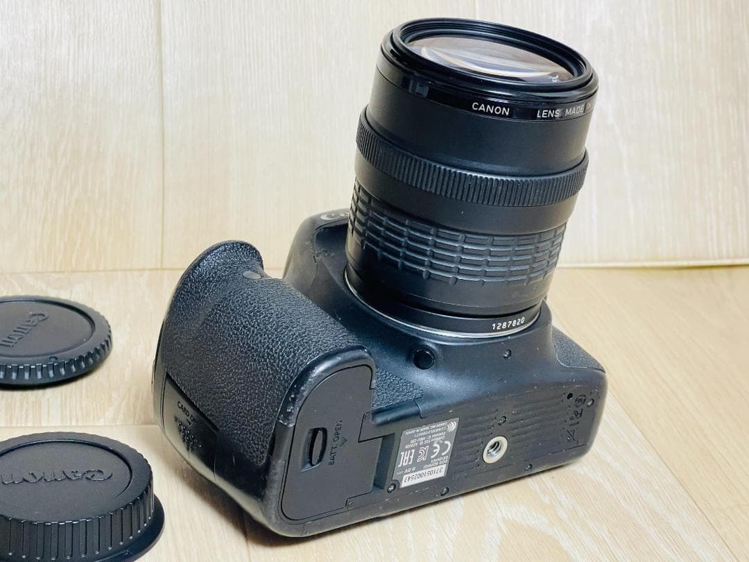 フルサイズ一眼❗Canon EOS 6D本体、EF35-105レンズ　付属品多数
