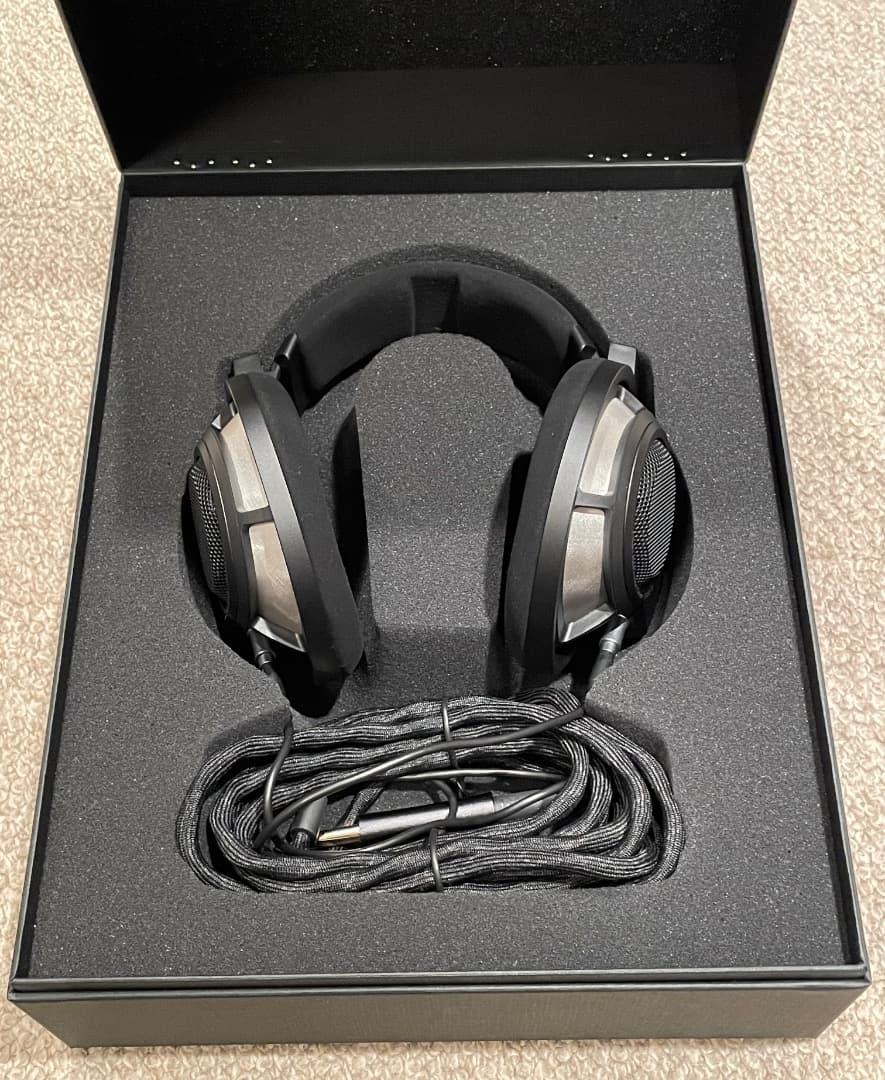 ゼンハイザー（SENNHEISER）HD800S（2025年10月に購入）