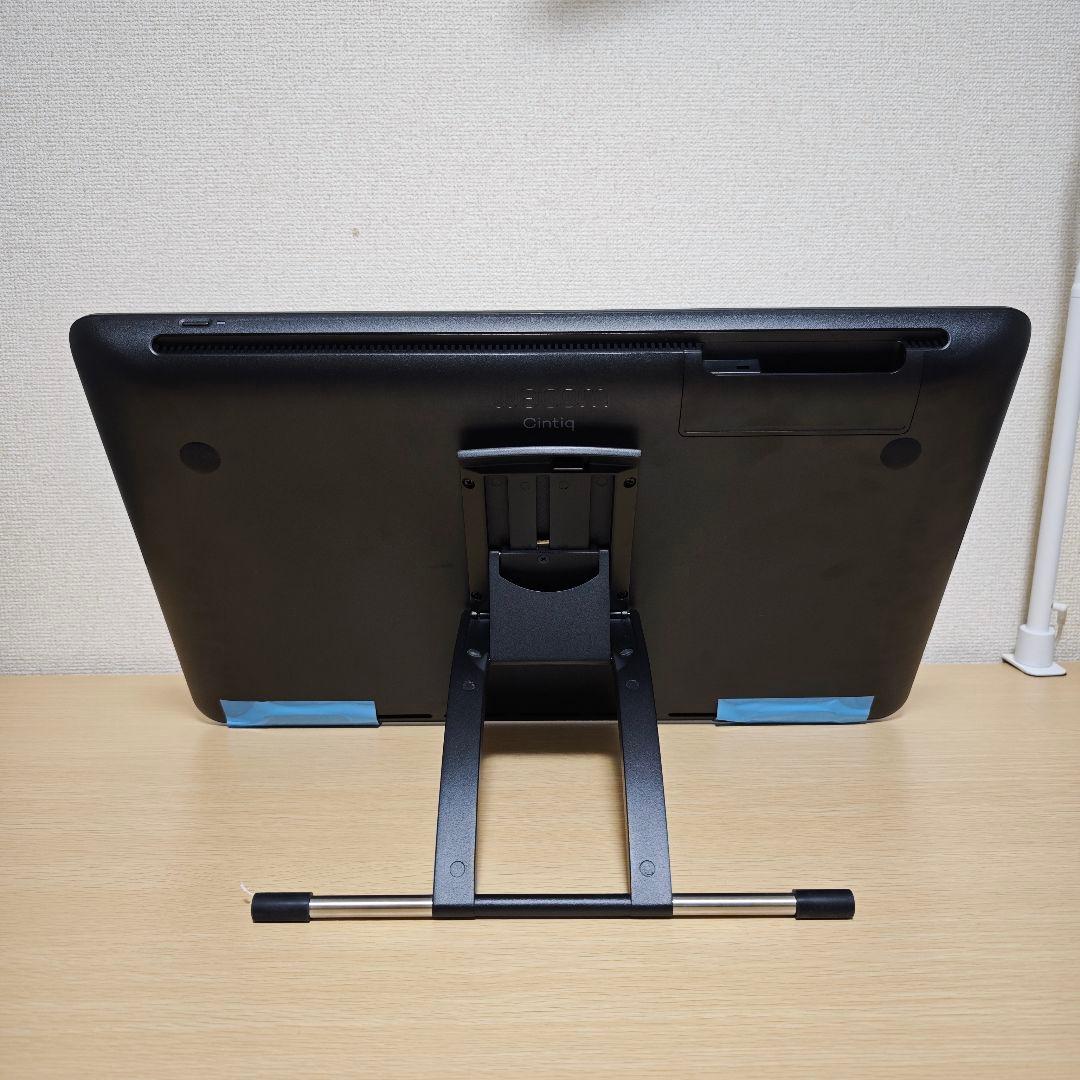 液タブ・ペンタブ Wacom Cintiq 22 DTK2260K0D
