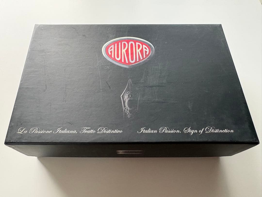 AURORA　アウロラ　オプティマ　万年筆 14K M　バーガンディ