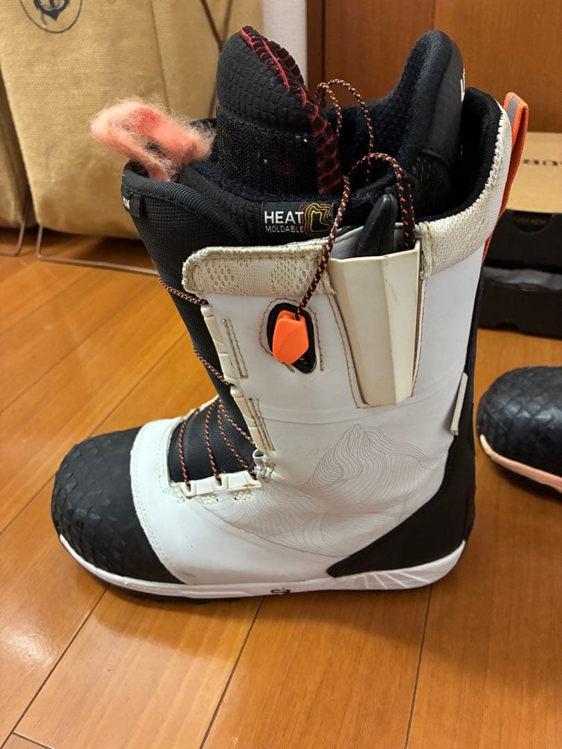 BURTON ION WIDE 25.0 アジアンフィット