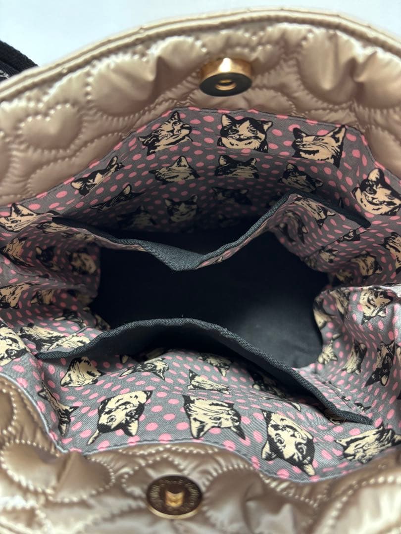 さ*ー様 コヤンイサムチョン　うさちゃん丸底トートバッグ