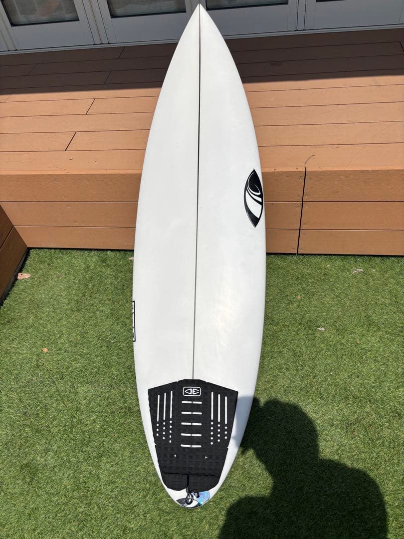 Sharpeye シャープアイサーフボード　storms ストームズ 5.11