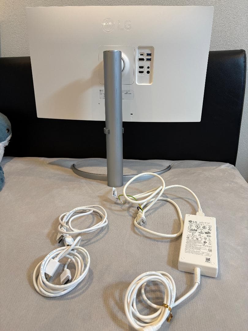 LG UltraFine 27インチ 4Kモニター USB-C給電対応 美品