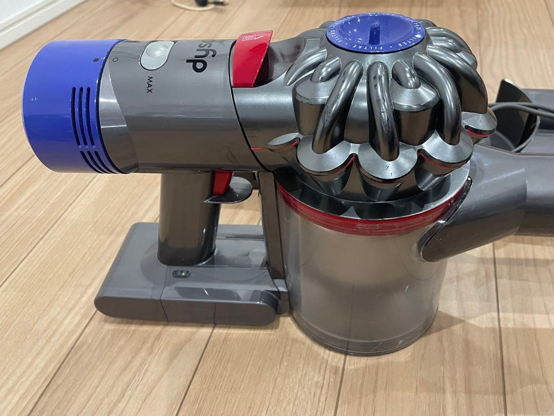 dyson コードレスクリーナーSV10