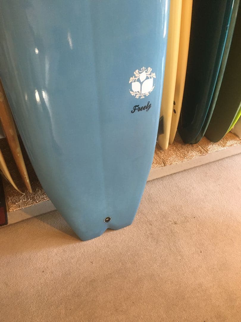 Three WeatherのFREELY ファンボード 5’10  42L