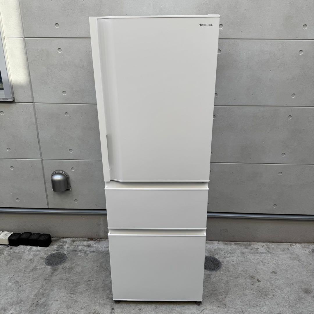 129⭐️2025年製★ほぼ新品★東芝　冷蔵庫　大型　3ドア　自動製氷　356L