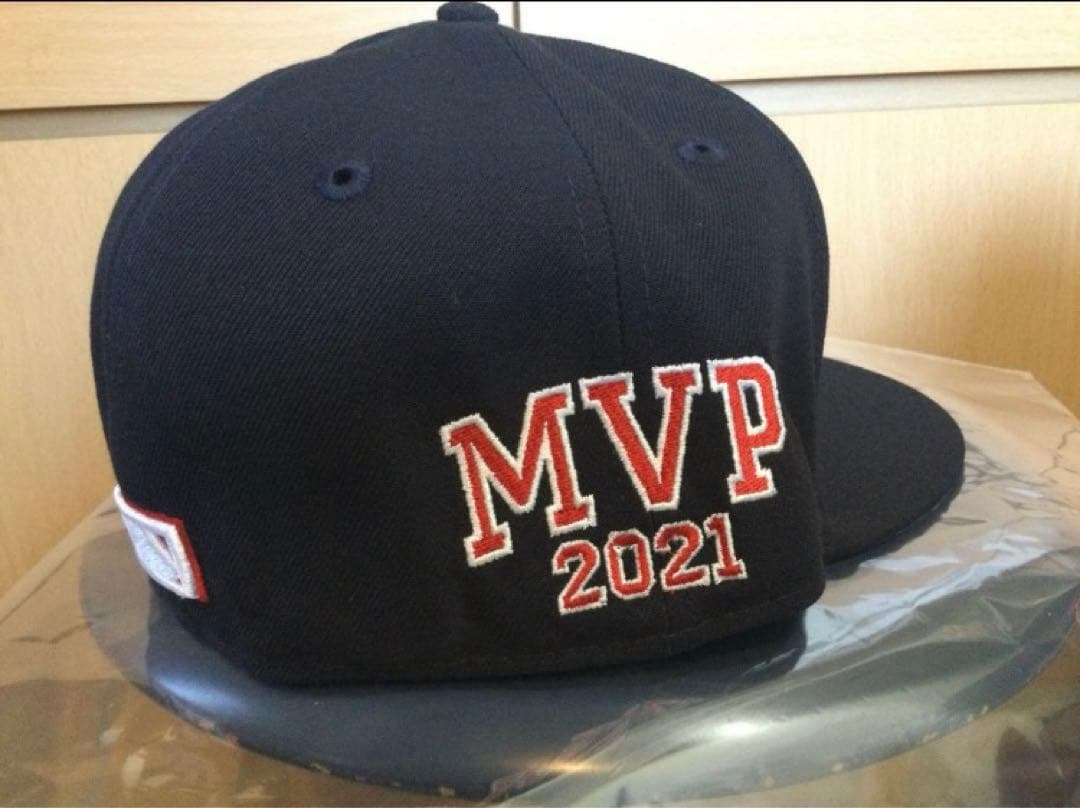 MLB 大谷翔平 年間MVP受賞記念 漢字名刺繍入 ニューエラ公式キャップ