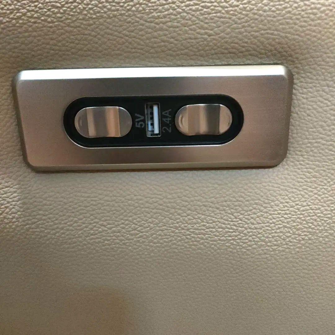 ★極上の心地★ニトリ　 電動本革リクライニングソファ パーソナルチェア