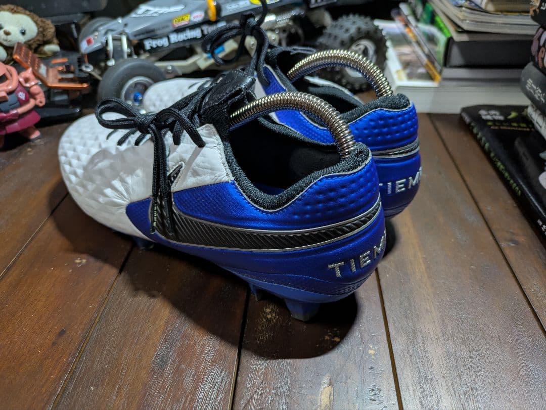 ナイキ　ティエンポレジェンド8エリートFG