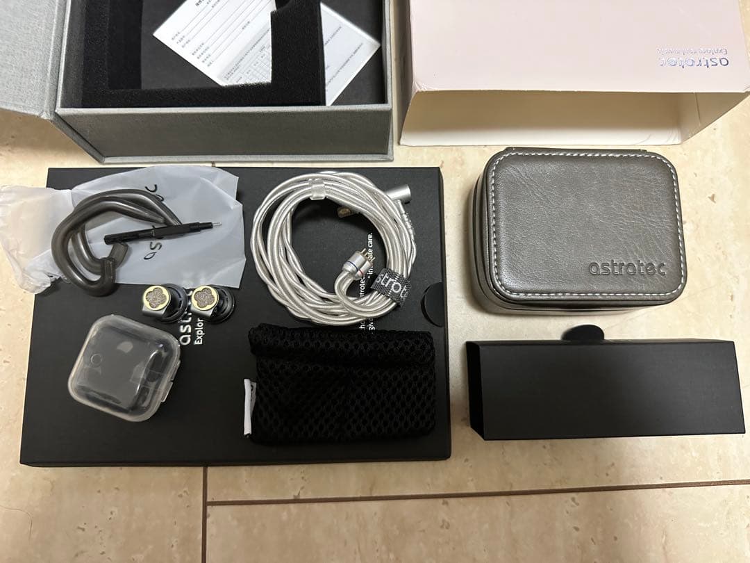 イヤホン astrotec Lyra Clover