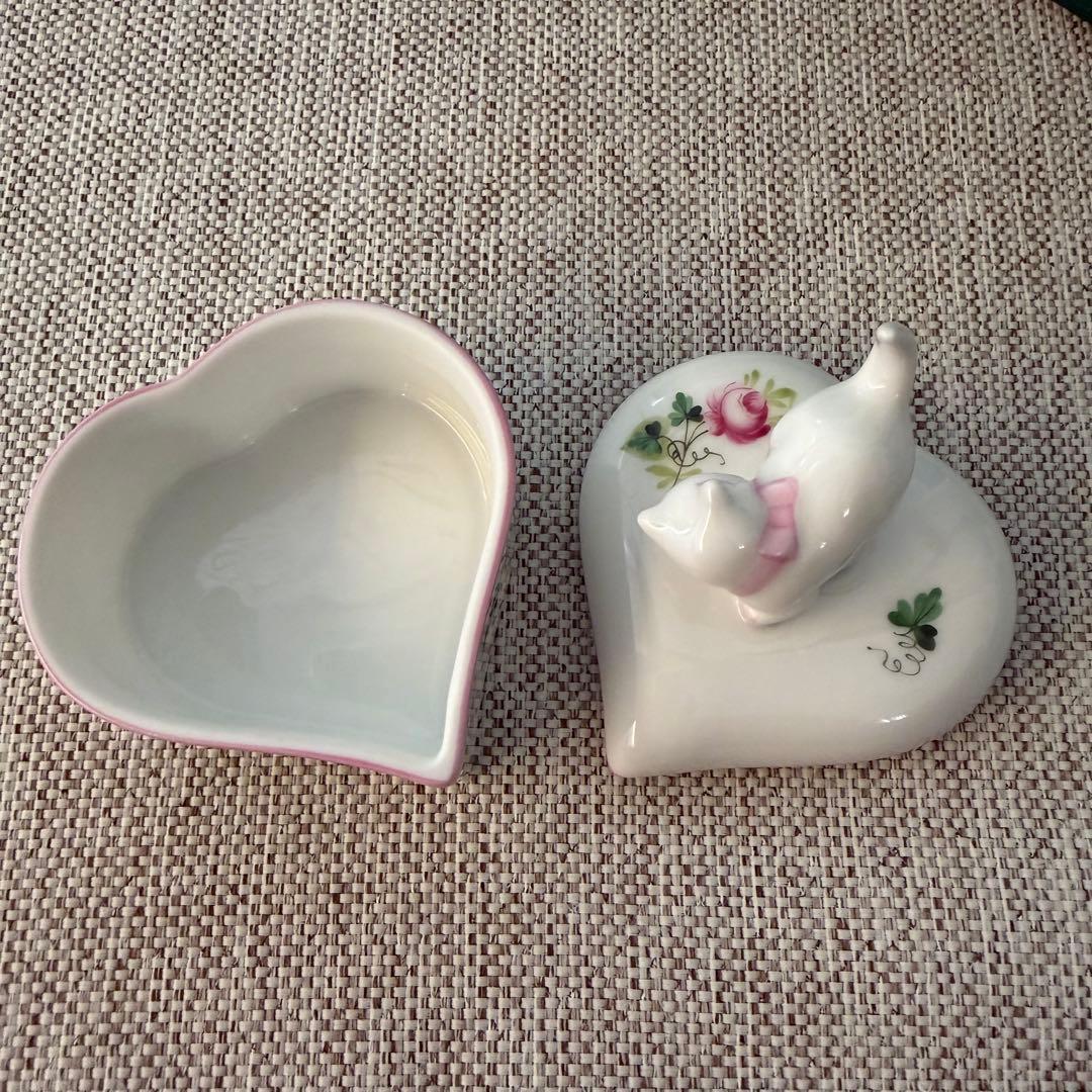 ヘレンド ウィーンの薔薇　ピンク　猫　ミニ小物入れ ボンボニエール