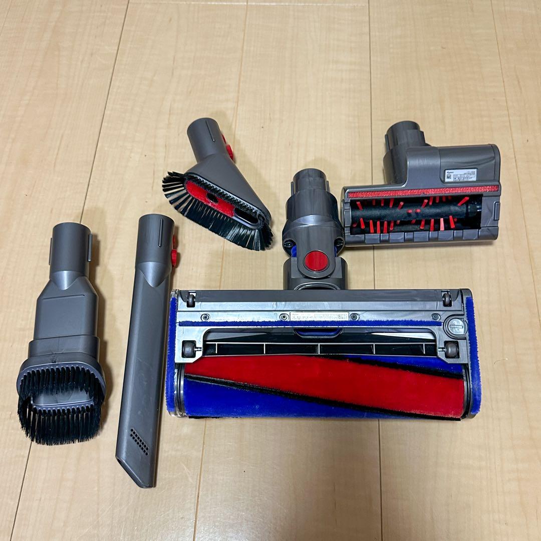 dyson ダイソン V7 fluffy SV11　スタンド付き