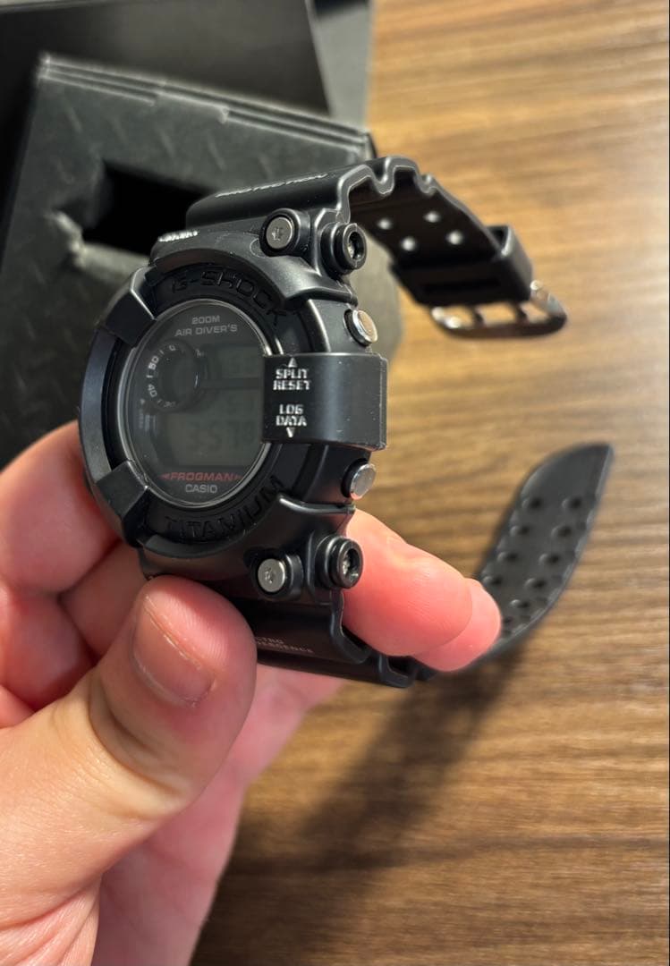 【極美品】CASIO G-SHOCK FROGMAN DW-8200MB-1VT