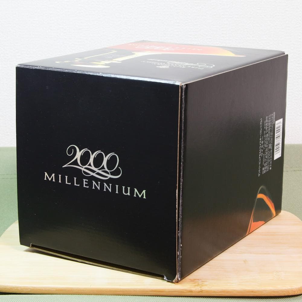 サントリー　ピュアモルトウイスキー　ミレニアム　2000