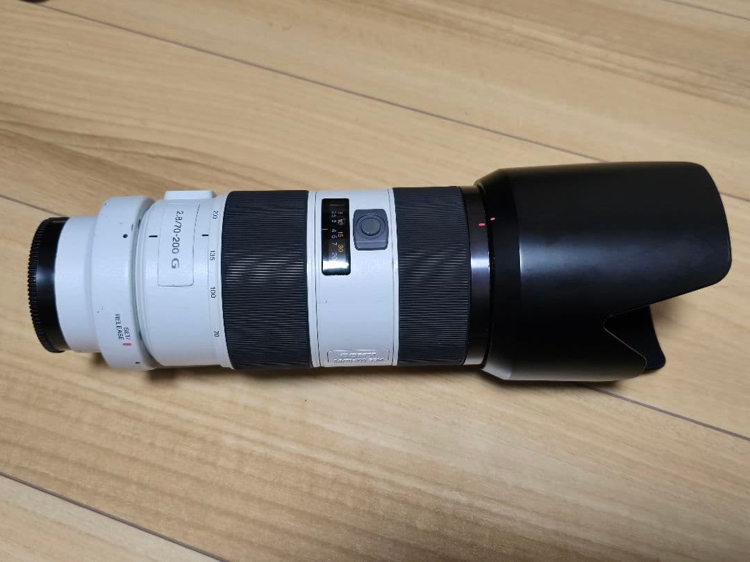 SONY 70-200mm F2.8 Gレンズ