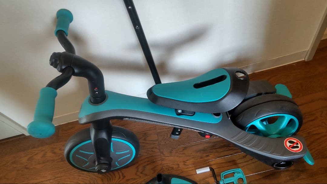 GLOBBER★グロッバー★エクスプローラー トライク3in1三輪車キックバイク