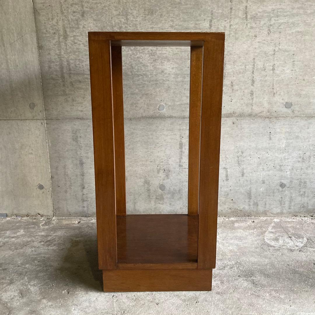 古い味のある飾り台 サイドテーブル 棚 シェルフ ラック スタンド 木製 レトロ