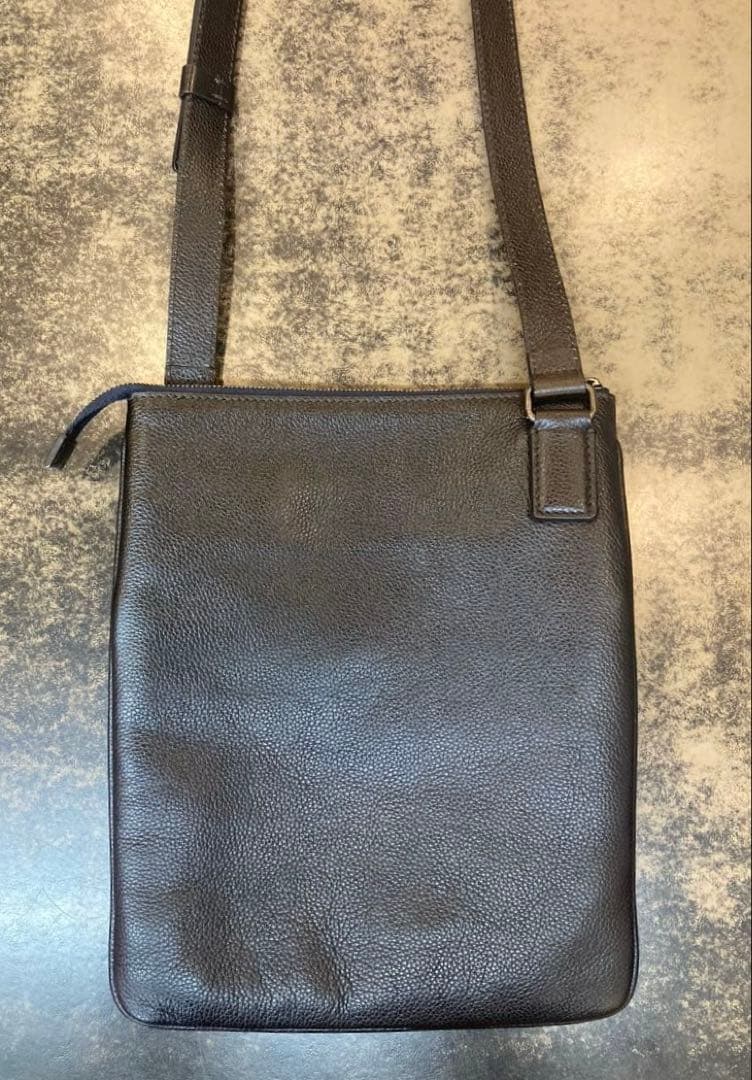 フェラガモ レザー ショルダーバッグ