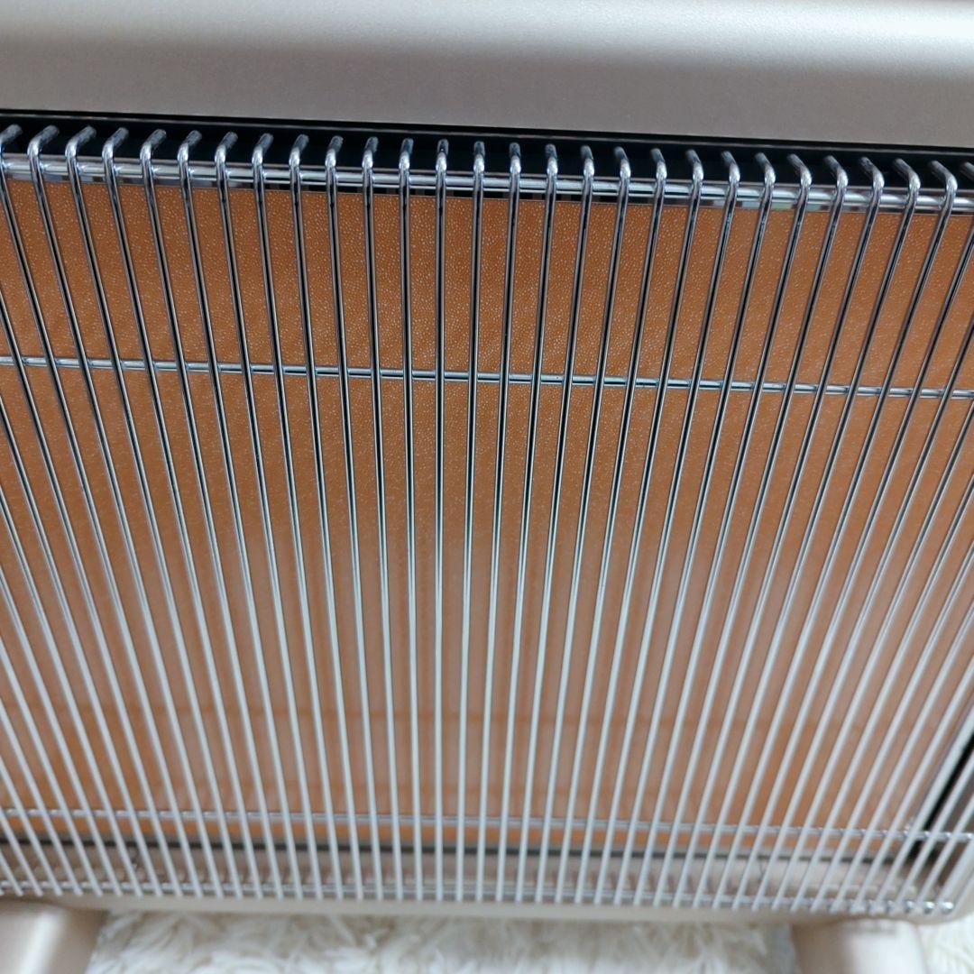 サンルミエ エクセラ7 遠赤外線暖房器 N700L-GR ヒーター　ストーブ