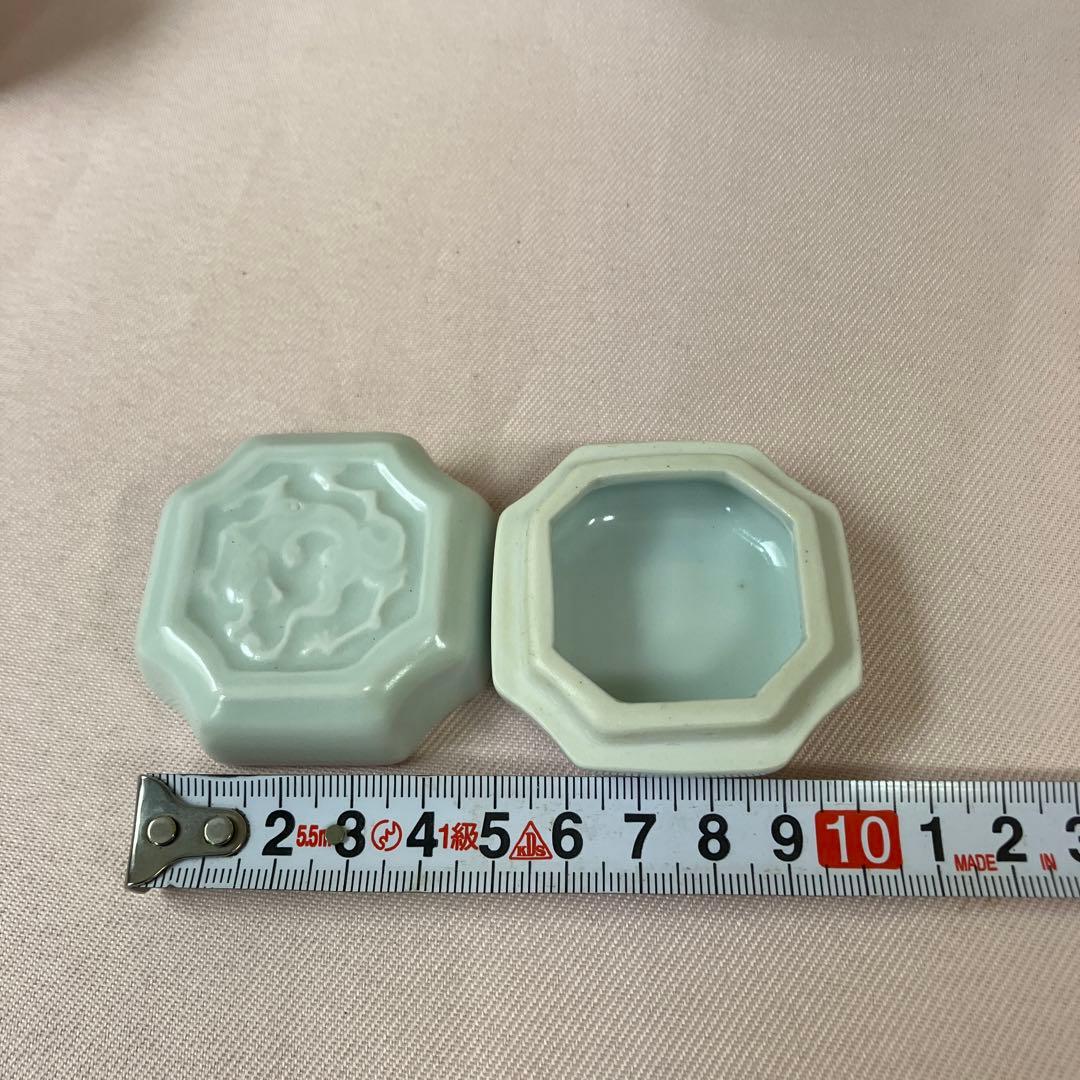 茶道具　香合　龍刻入 辰年　石亭印