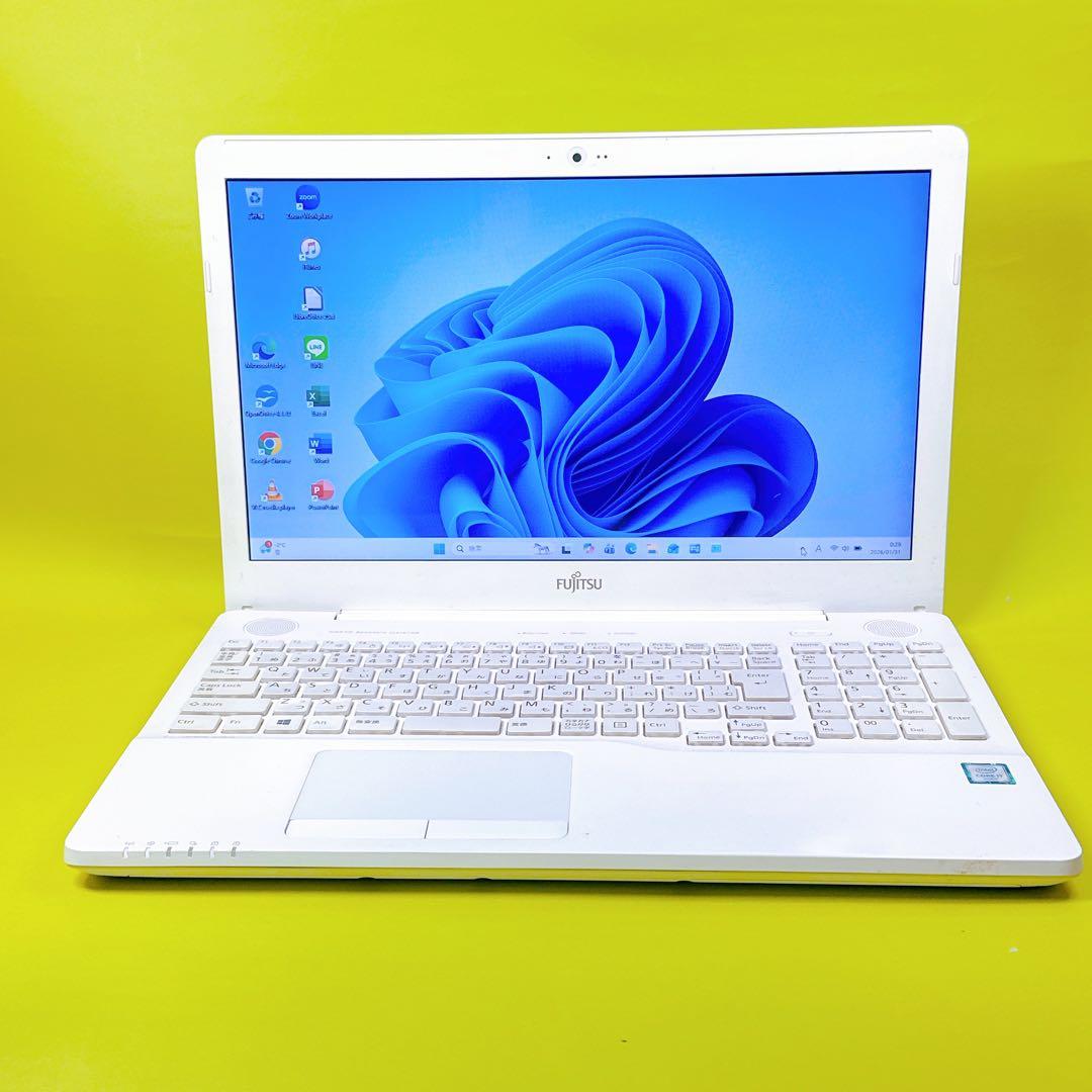 極速i7⭐️windows11 高速SSDノートパソコン カメラ ワード エクセル