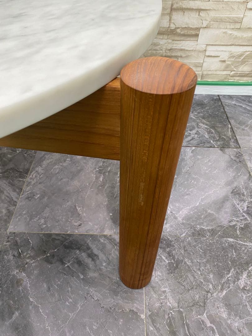 Cassina IXC ローテーブル　大理石