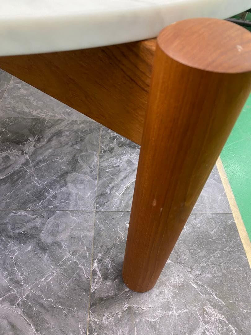 Cassina IXC ローテーブル　大理石