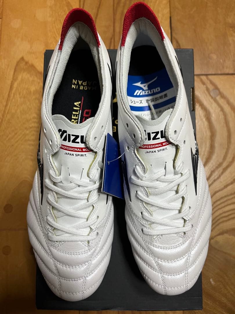 新品　最終在庫　大特価　ミズノ　モレリア NEO 3 JAPAN MIX 26