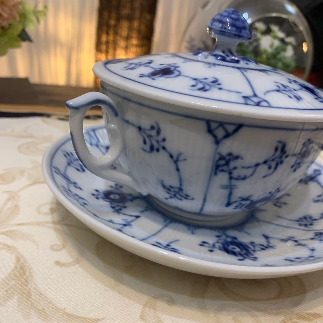 ロイヤルコペンハーゲン ブルーフルーテッド プレイン スープカップ＆ソーサー