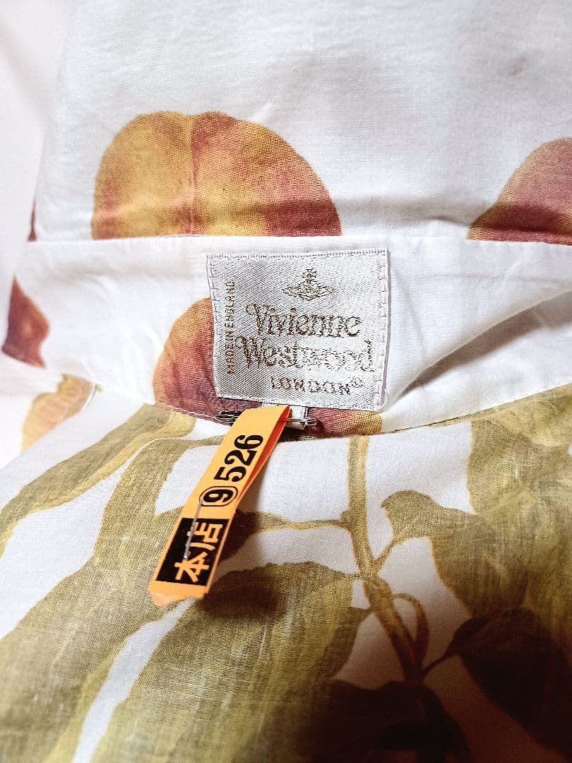 ヴィヴィアンウエストウッド　1997コレクション　ピーチ柄シャーリングブラウス