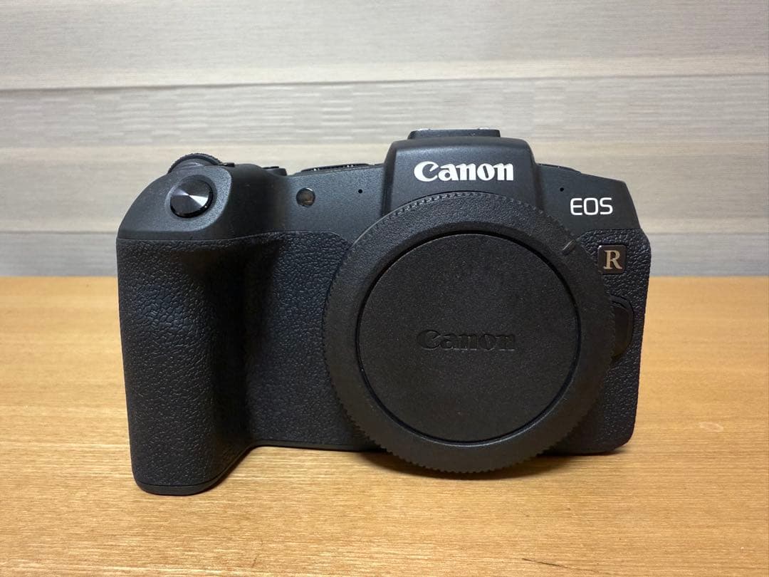 【美品】CANON EOS RP 本体　バッテリー付き