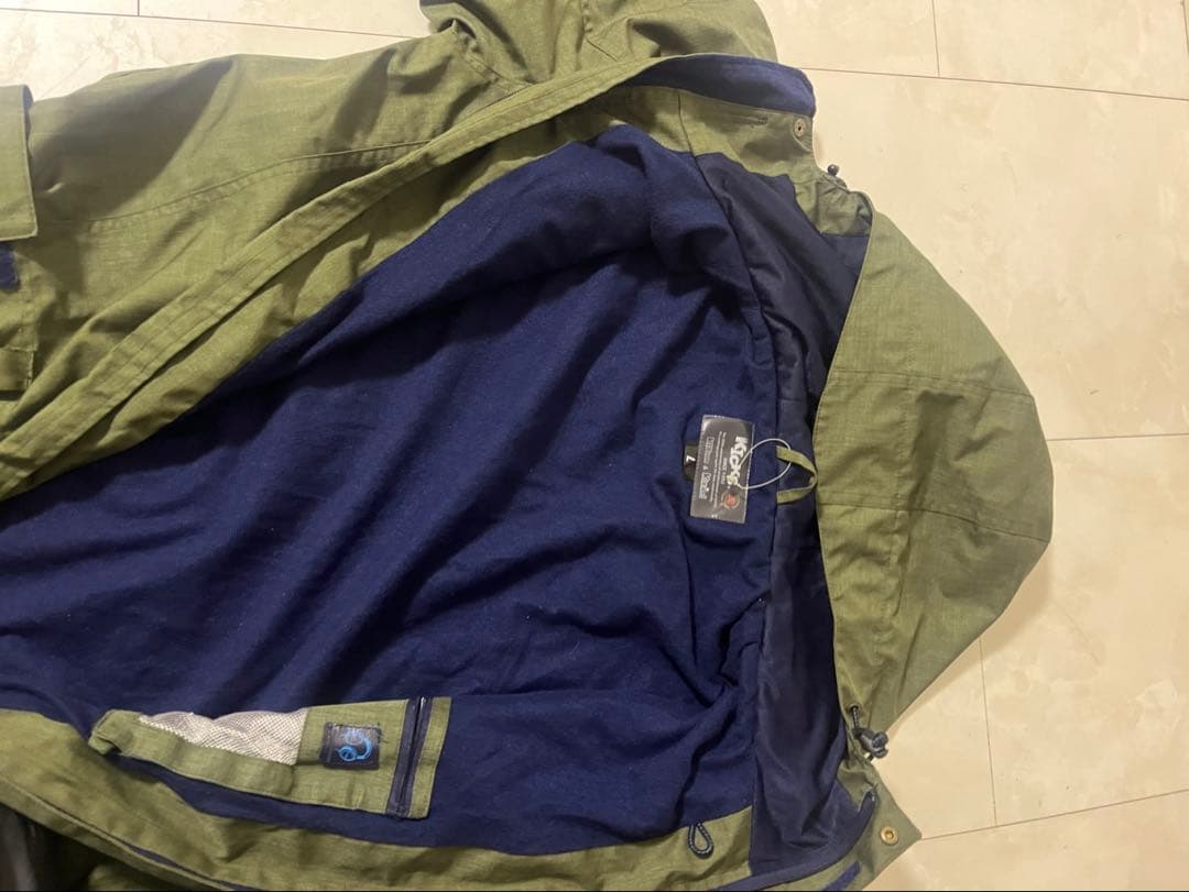 KICKS フルボディスーツ Lサイズ オリーブグリーン カーキ