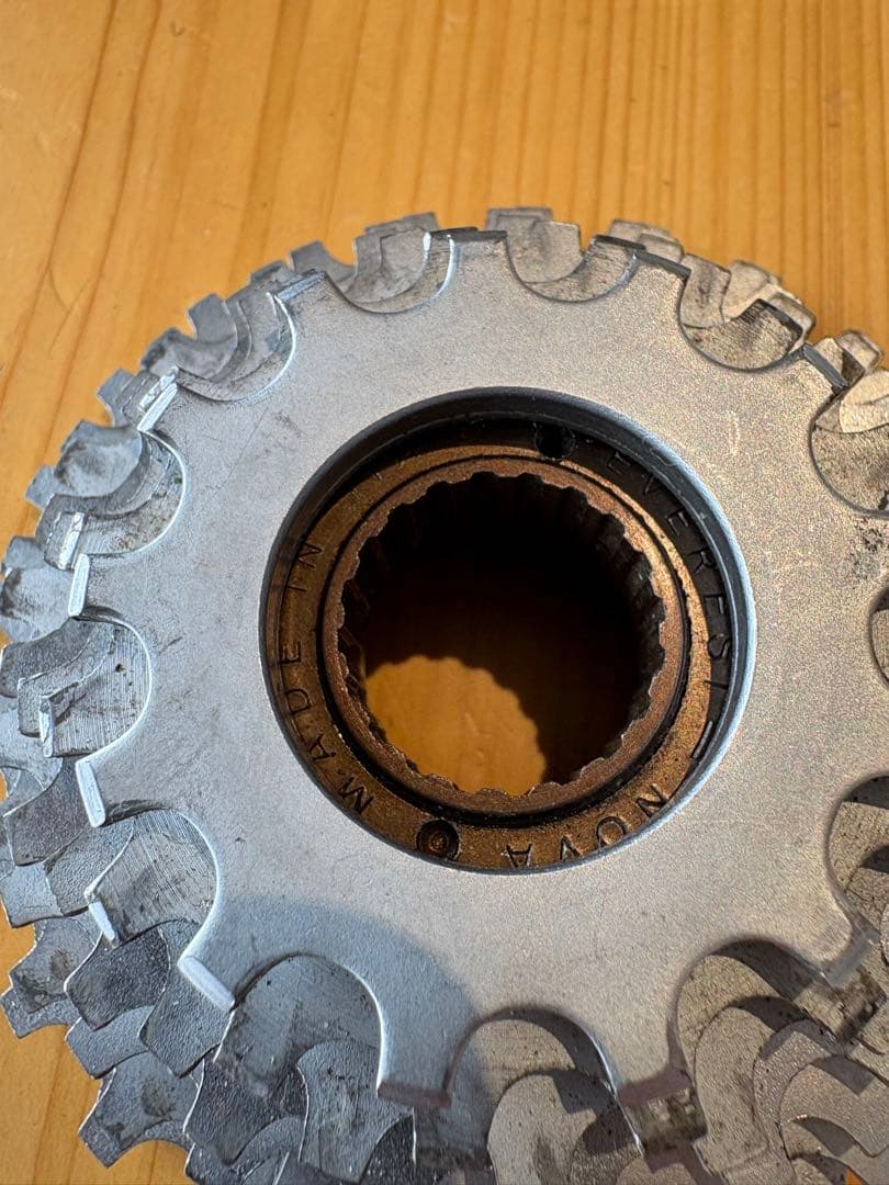 エベレスト ボスフリー 13-24T 7s