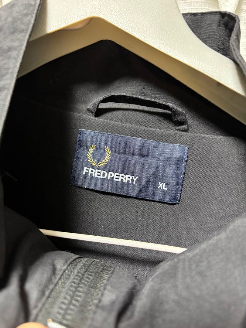 【古着 美品】FRED PERRY ナイロンジャケット XL グレー