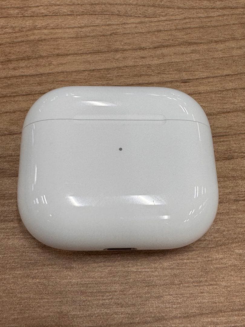 Apple AirPods 第3世代 A2564｜美品・保護ケース付き・動作良好