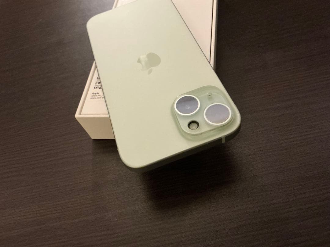 Apple iPhone 15グリーン 箱付き