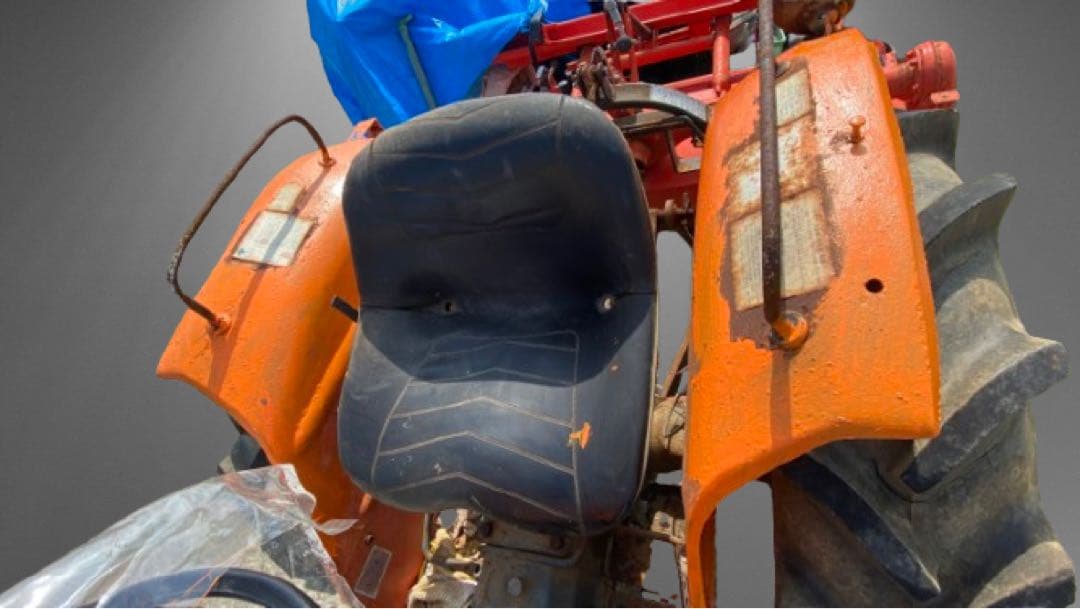 値下げ:（引取限定）クボタ L2601トラクター 耕運機付き